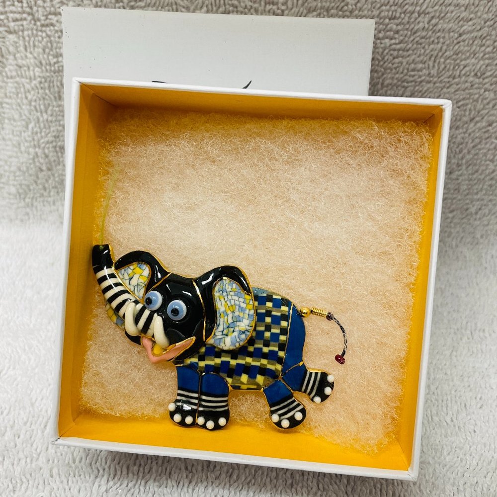 EUC Jewelry 10 Elephant Pin, Hand-Painted Porcelain, One-of-a-Kind, 3" L x 2" T - Picture 12 of 12